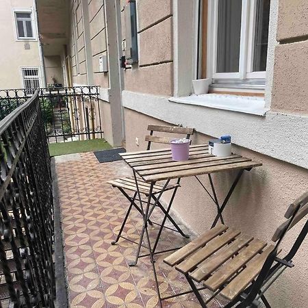 Knezits Spacious Ac Terrace Free Parking 부다페스트 외부 사진